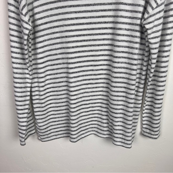A New Day striped top lightweight sweater - Picture 8 of 9